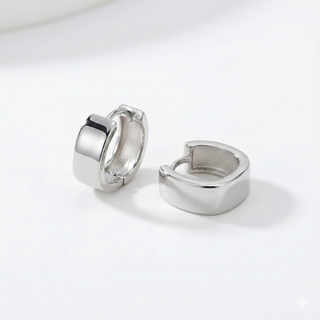 Taylor Small Hoop Earring